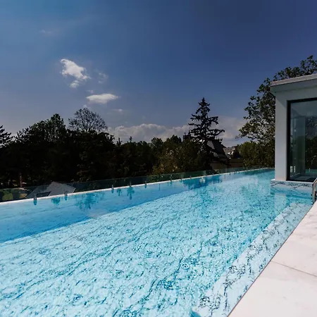 Bauhaus Wellness 204 * Siófok