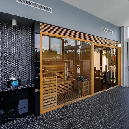 Bauhaus Wellness 204 Апартаменты Шиофок