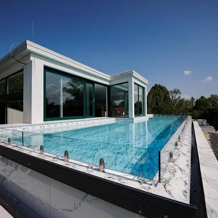 Bauhaus Wellness 204 Lägenhet