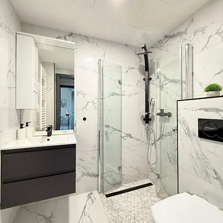 Bauhaus Wellness 204