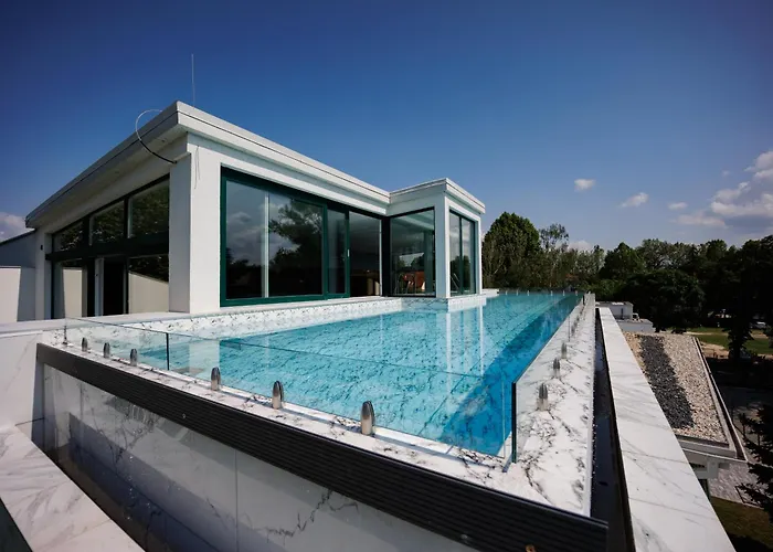 Bauhaus Wellness 204 Apartment