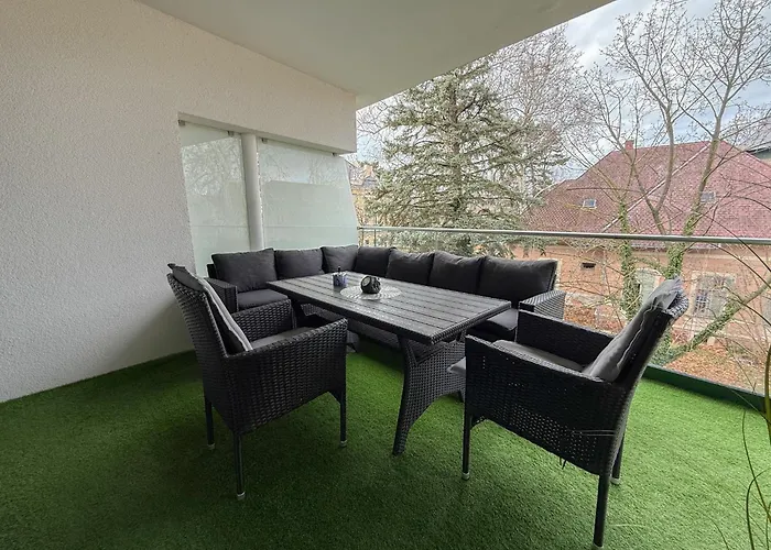 Bauhaus Wellness 204 Apartment *