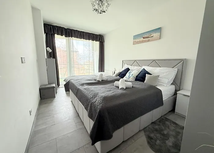 Bauhaus Wellness 204 Apartment Siófok